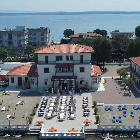 Готель Trieste