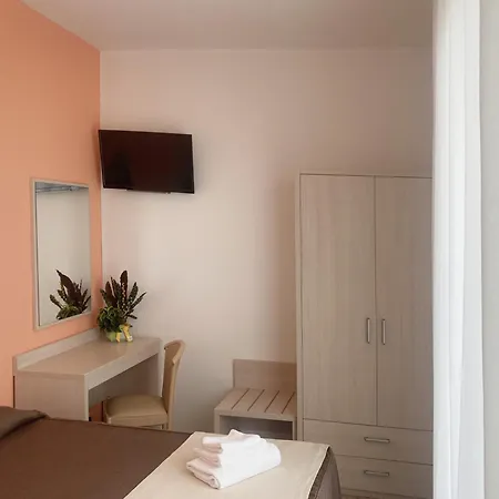Trieste Готель 2*